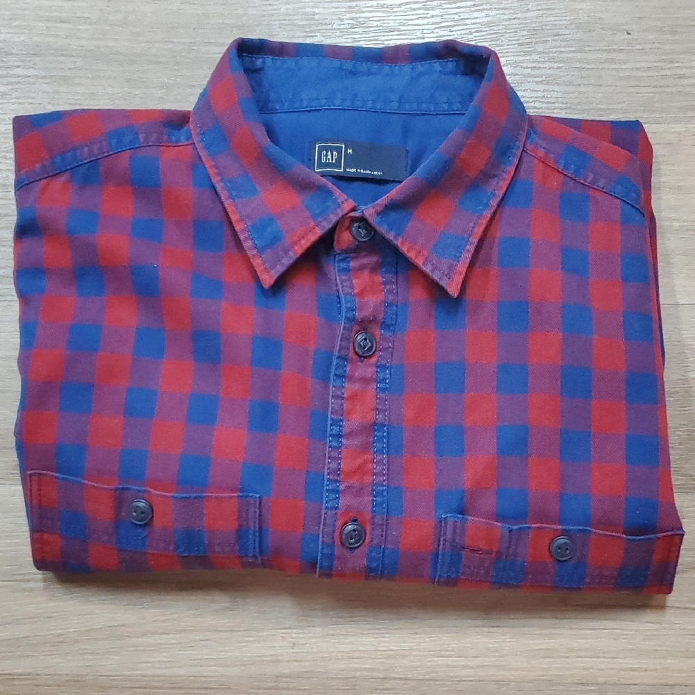 GAP Men's Bold Red and Blue Plaid Shirt